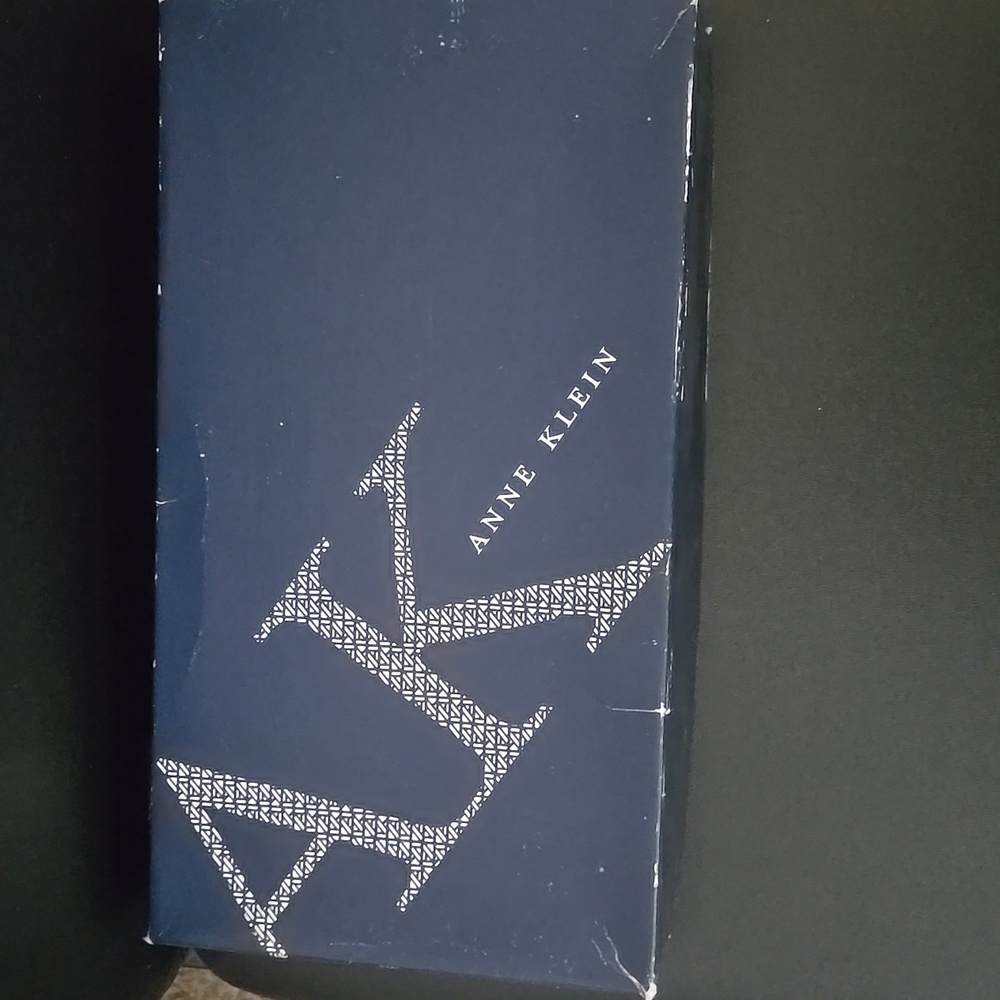 Anne Klein Floral Black and White Heels - Picture 3 of 5